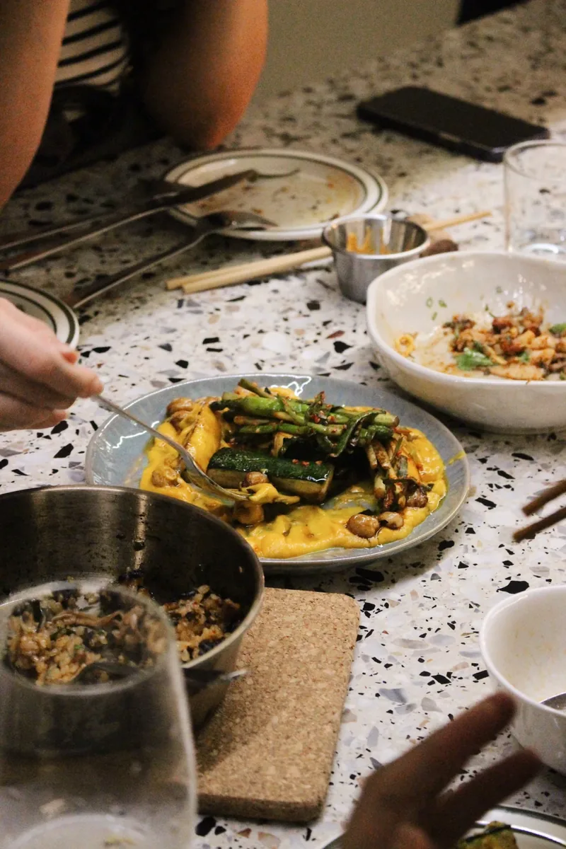 Shared dishes at the UNWINED PLUS counter